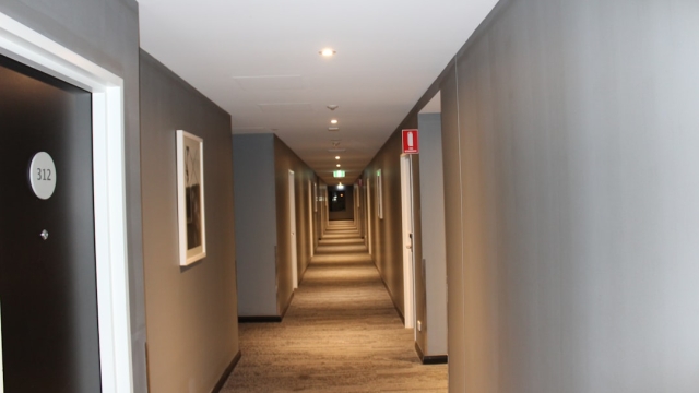 The Benefits of Choosing Luxury Furnished Rentals for Short Term Stays